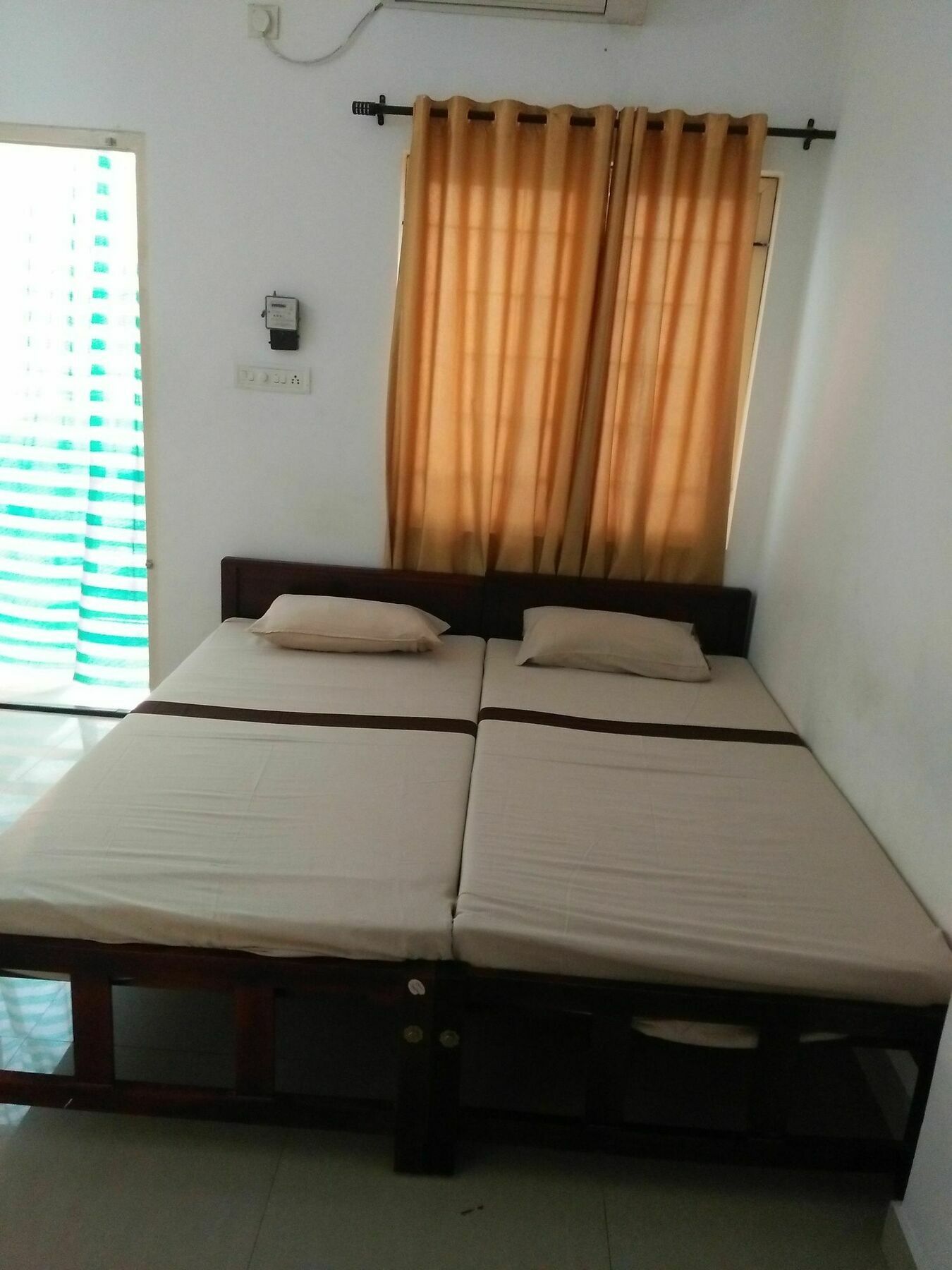 Kay Kay Residency Villa Kochi Bagian luar foto